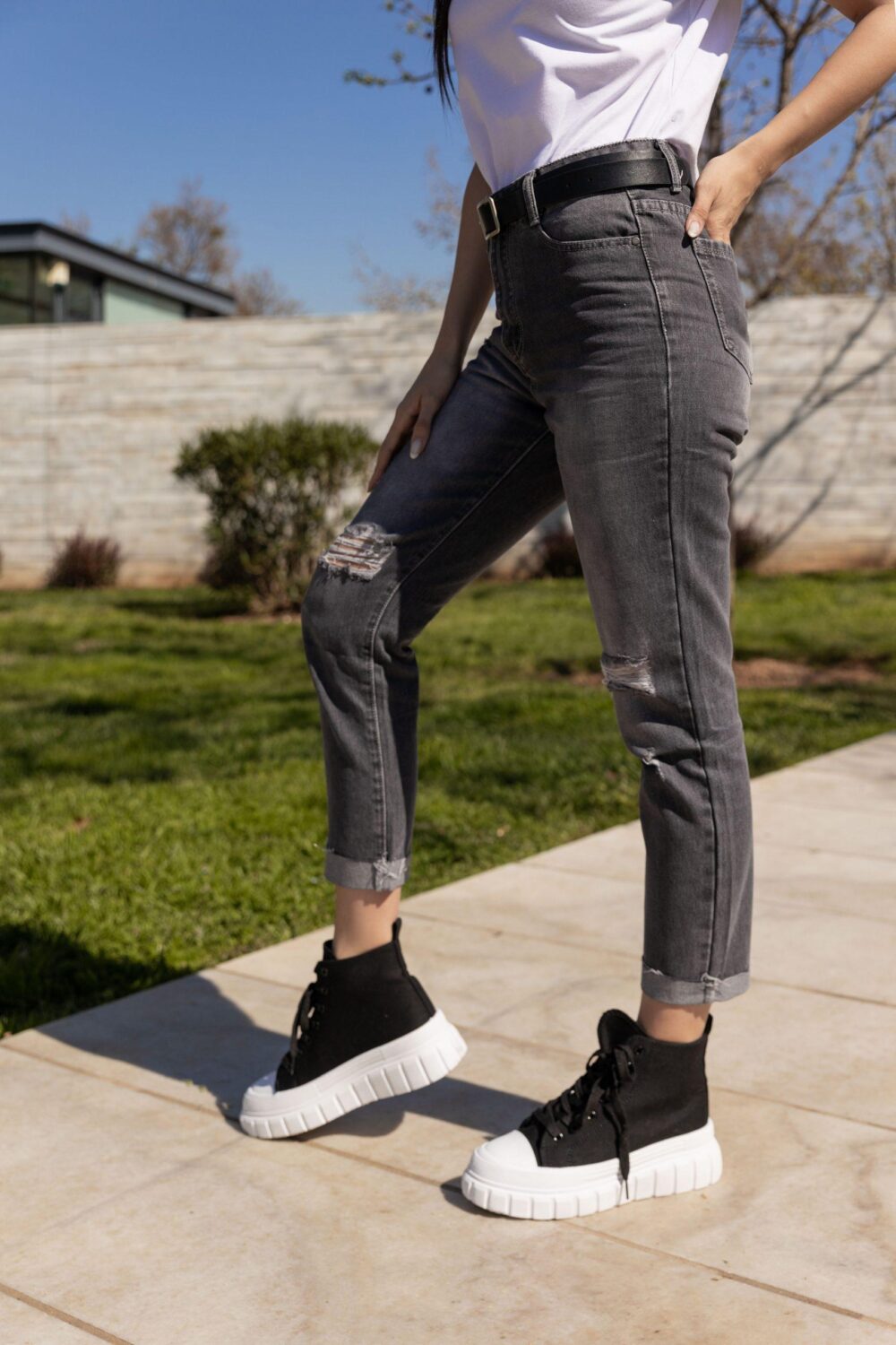 Momfit Jean με Σκισίματα